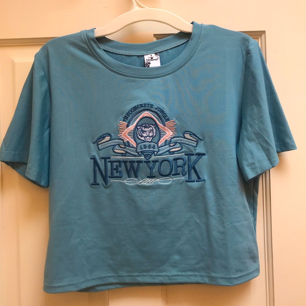 NEW light blue crop top with embroidery